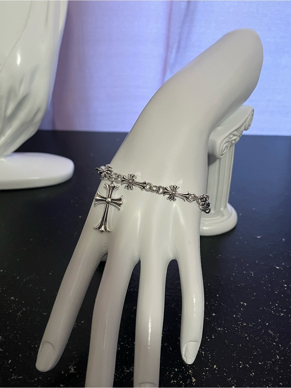 8-inch Silver Cross Charm Bracelet With Cross Links